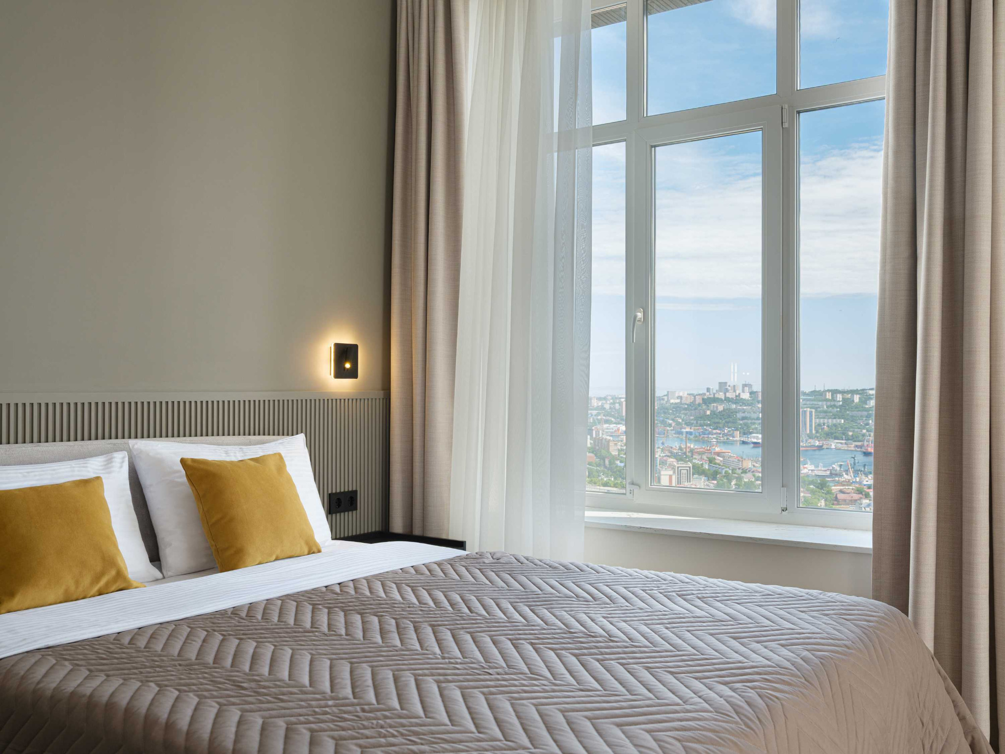 Eagle Cliff Apartments, Vladivostok